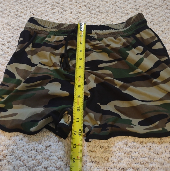 Camouflage Shorts - Picture 8 of 13